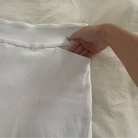 Swing Control: Master Core 18 inch Golf Skort - Picture 4 of 6